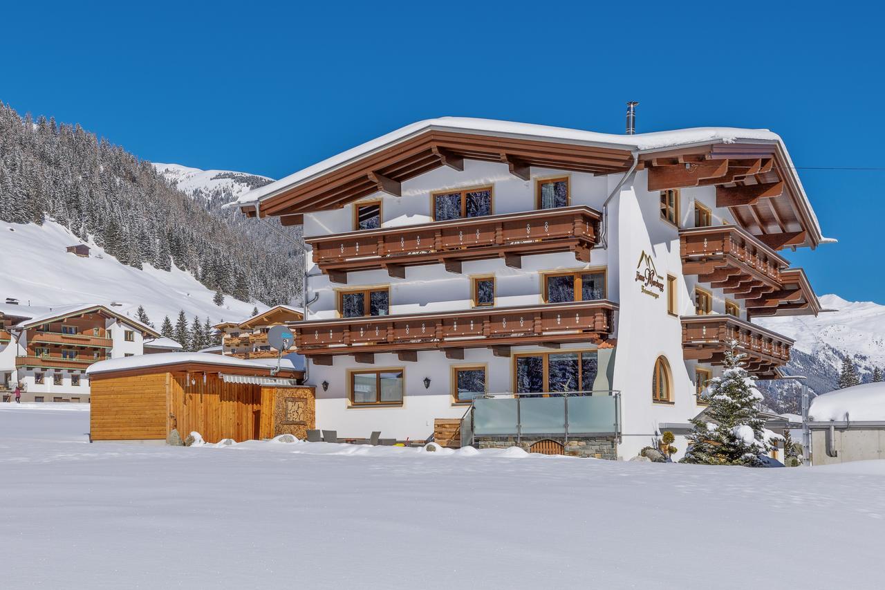 Апартаменти Haus Marchegg Тукс Екстер'єр фото